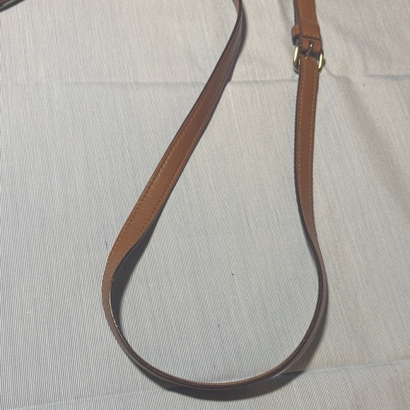 Coach Gold Signature Crossbody Bag - Picture 11 of 15